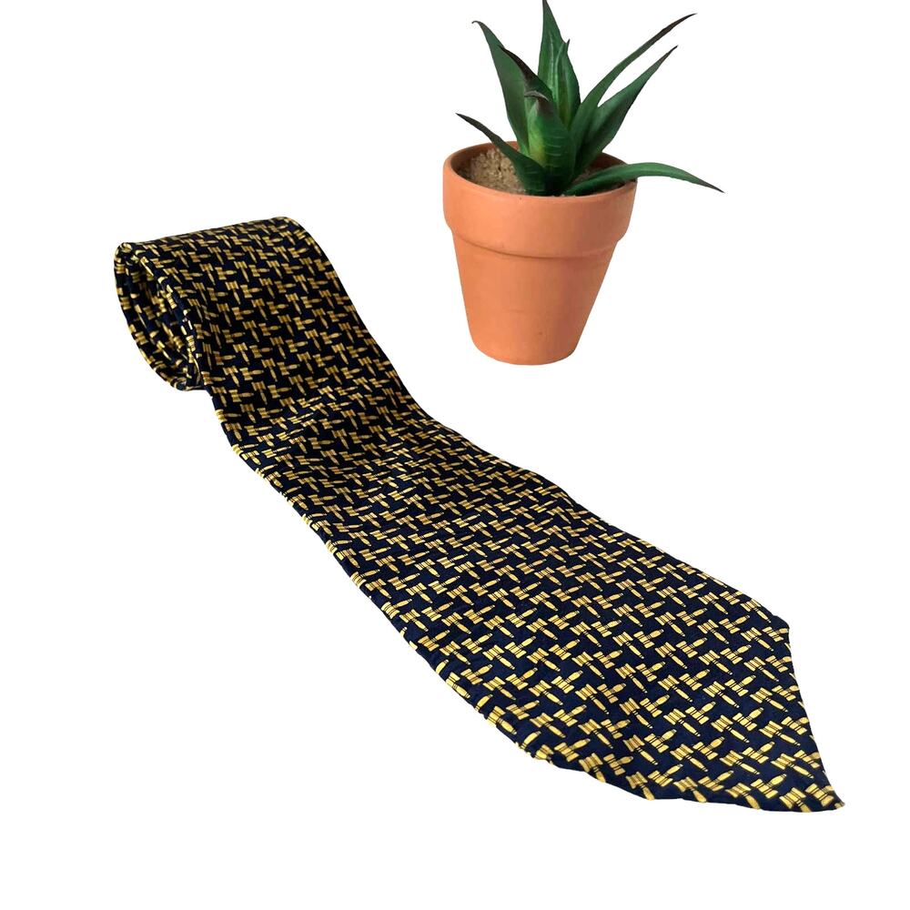 MUSEUM ARTIFACTS 100%  Silk  Novelty Tie Blue 58" Judge Yellow Gavel Legal
